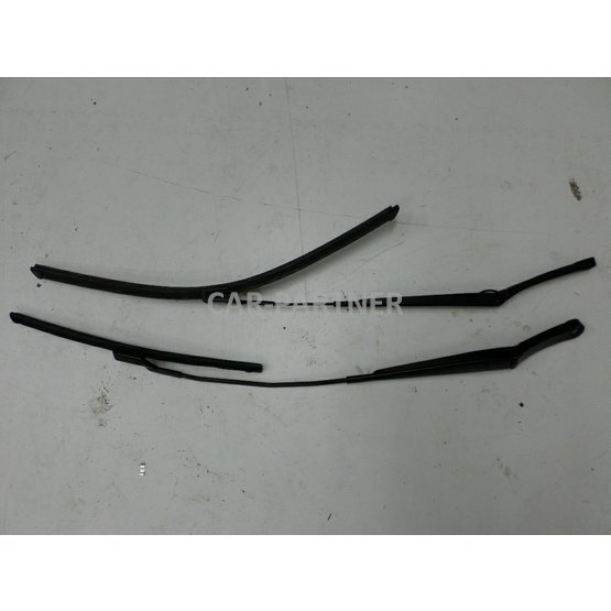 001233 Sada stěračů ŠKODA RAPID 5J0.JPG