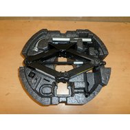 000926 Sada nářadí do kufru ŠKODA SUPERB III 3V0 3V0012115D.JPG