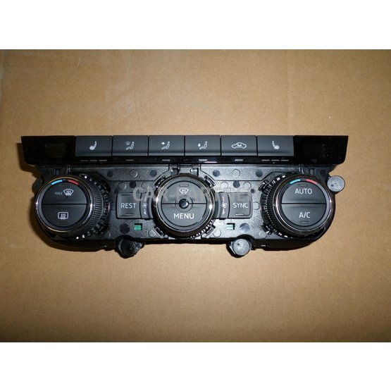 000940 Klimatronic ŠKODA SUPERB III 3V0 3V0907044AJ.JPG