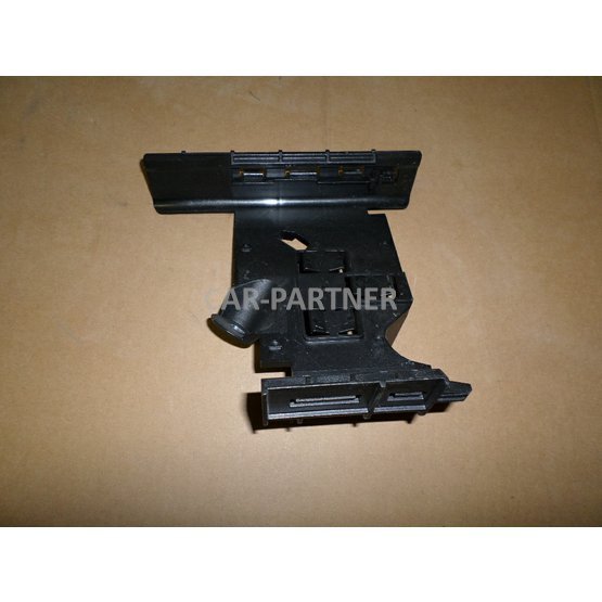 000987 Držák řídící jednotky ŠKODA SUPERB III 3V0 5Q0906507F.JPG