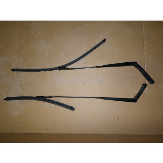 001014 Sada stěračů ŠKODA SUPERB III 3V0.JPG