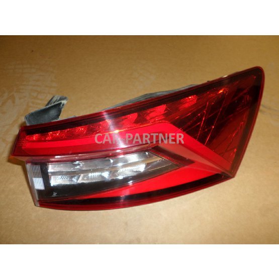 0017018 Pravá zadní lampa 565945208A Škoda Kodiaq 565.JPG