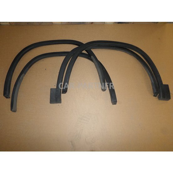 0017023 Lemy blatníku sada  Škoda Kodiaq 565.JPG