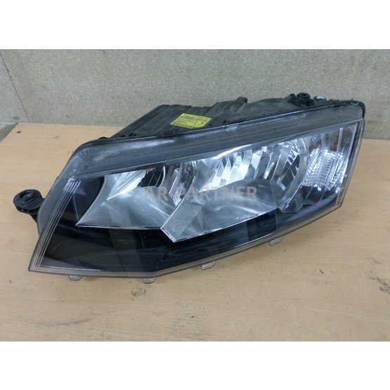 001808 světlomet levý.JPG