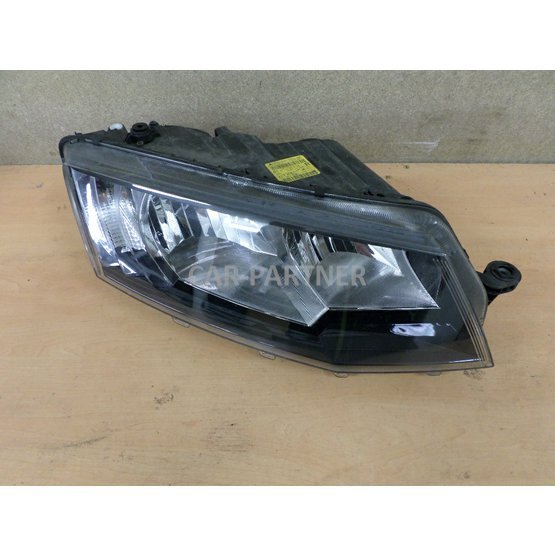 001809 světlomet pravý.JPG