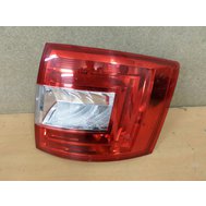 001811 lampa zadní pravá.JPG