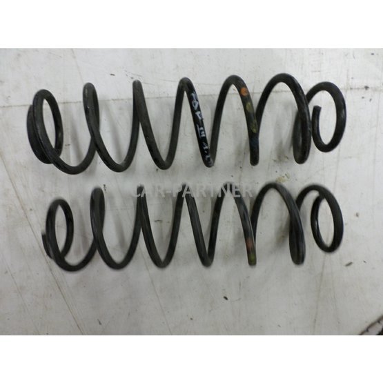 0015021 Pružíny zadní Škoda Fabia III 6V.JPG