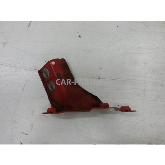 0018517 VW Polo 6R držák blatníku levý 6R0 821 141.JPG