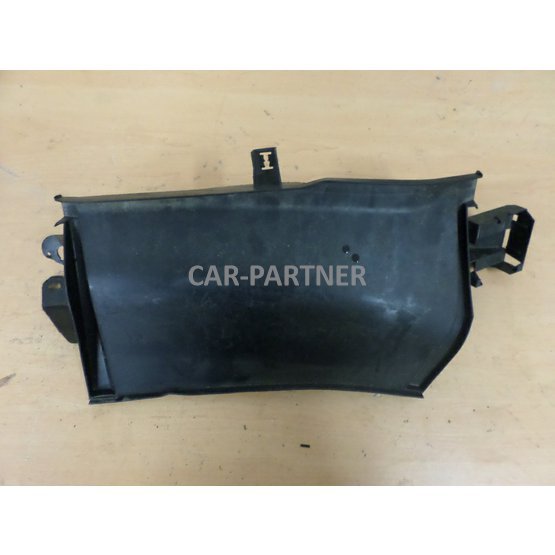 000460 kryt na ventilátor plasotvý AUDI A3 8V0 8V1819979A.JPG