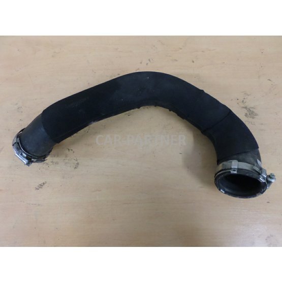 000579 Hadice intercooler tlaková Audi A4 8K0 2.0 TDI CR 8K0145738AJ.JPG