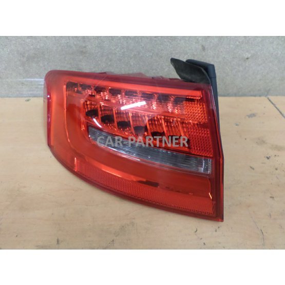 000663 Zadní levá diodová lampa AUDI A4 8K0.JPG