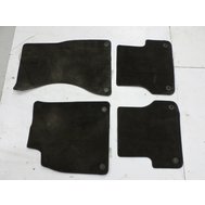 Sada originálních koberečků AUDI A6 4G0