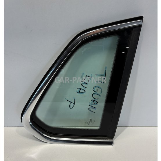 Tiguan_prave_5NA