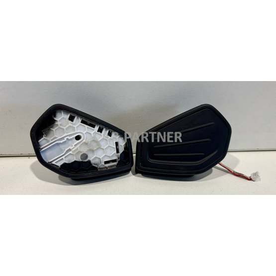 padla_pod_volant_5E3_951_523_