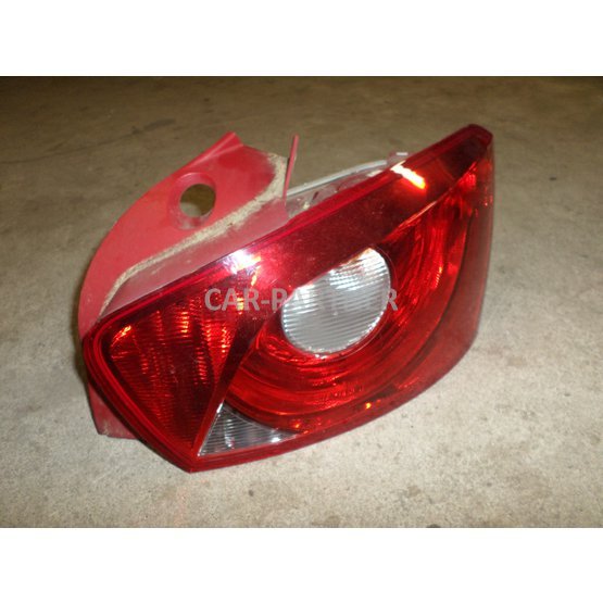 009016 zadní pravá lampa Seat Ibiza 6J.JPG