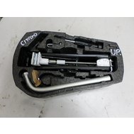 Sada nářadí do kufru VW UP 1S