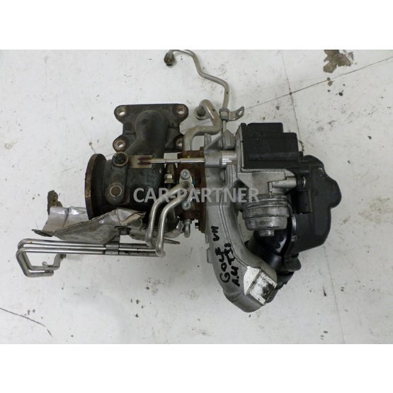 VW golf 1.4tsi modra met 012.JPG