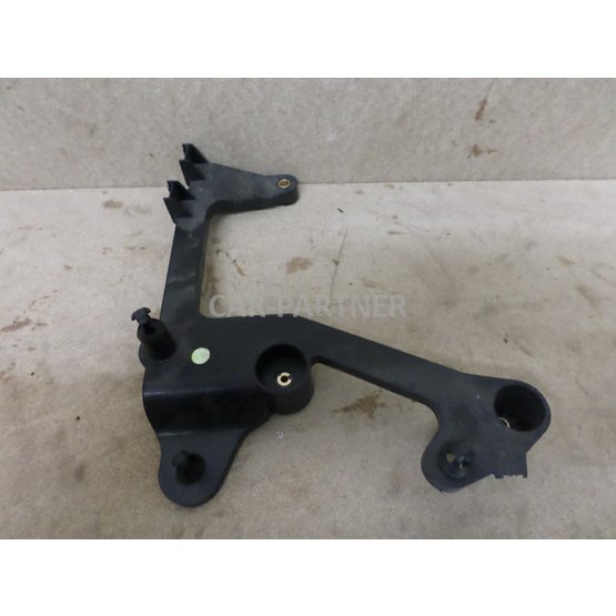 000214 Držák filtrboxu VW Passat B8 3G0 3Q0129671A.JPG