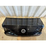 Zadní páté kufrové dveře VW PASSAT SEDAN B8.  -5000.jpeg