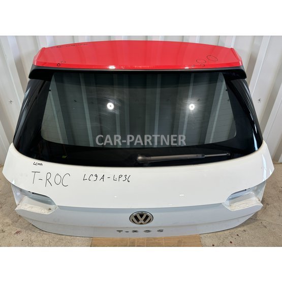 Zadní páté kufrové dveře VW T-ROC LC9A,LP36 -8500.jpeg