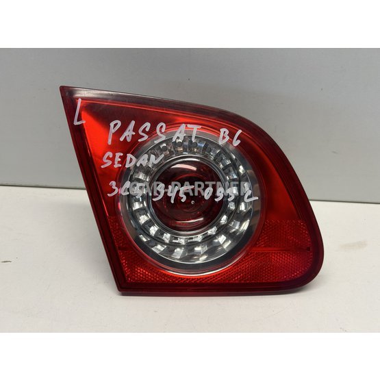 Levá zadní lampa VW PASSAT B6 sedan 3C5945093C - 800 2.jpeg