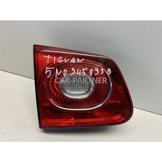Pravá zadní lampa VW TIGUAN 5N0945093B - 800 2.jpeg