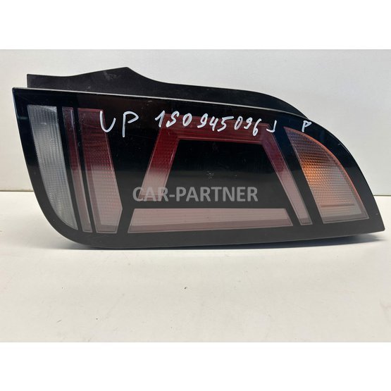 Pravá zadní lampa VW UP 1S0945096J - 1500 2.jpeg