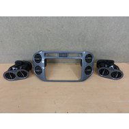 Výdechy klimatizace VW Tiguan
